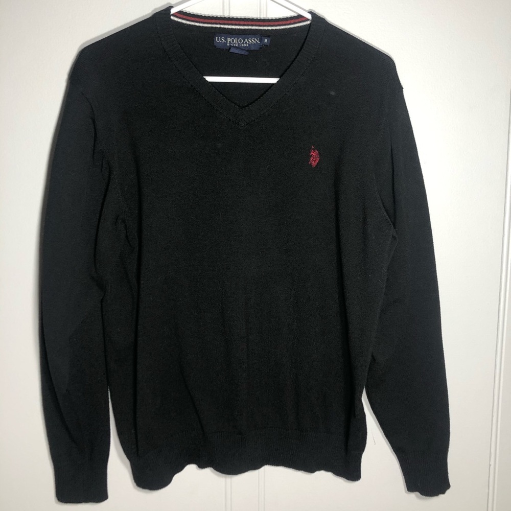 U.S. Polo Assn Men’s Soft V-Neck Sweater Size M